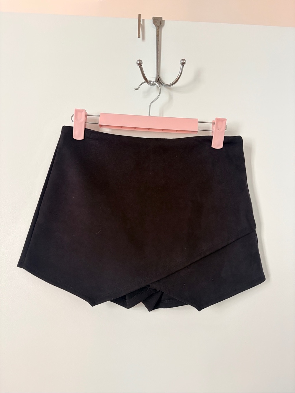 Black Suede Miniskirt/Skort